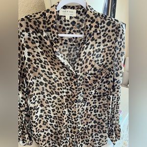 Cloth & Stone leopard Long sleeve blouse